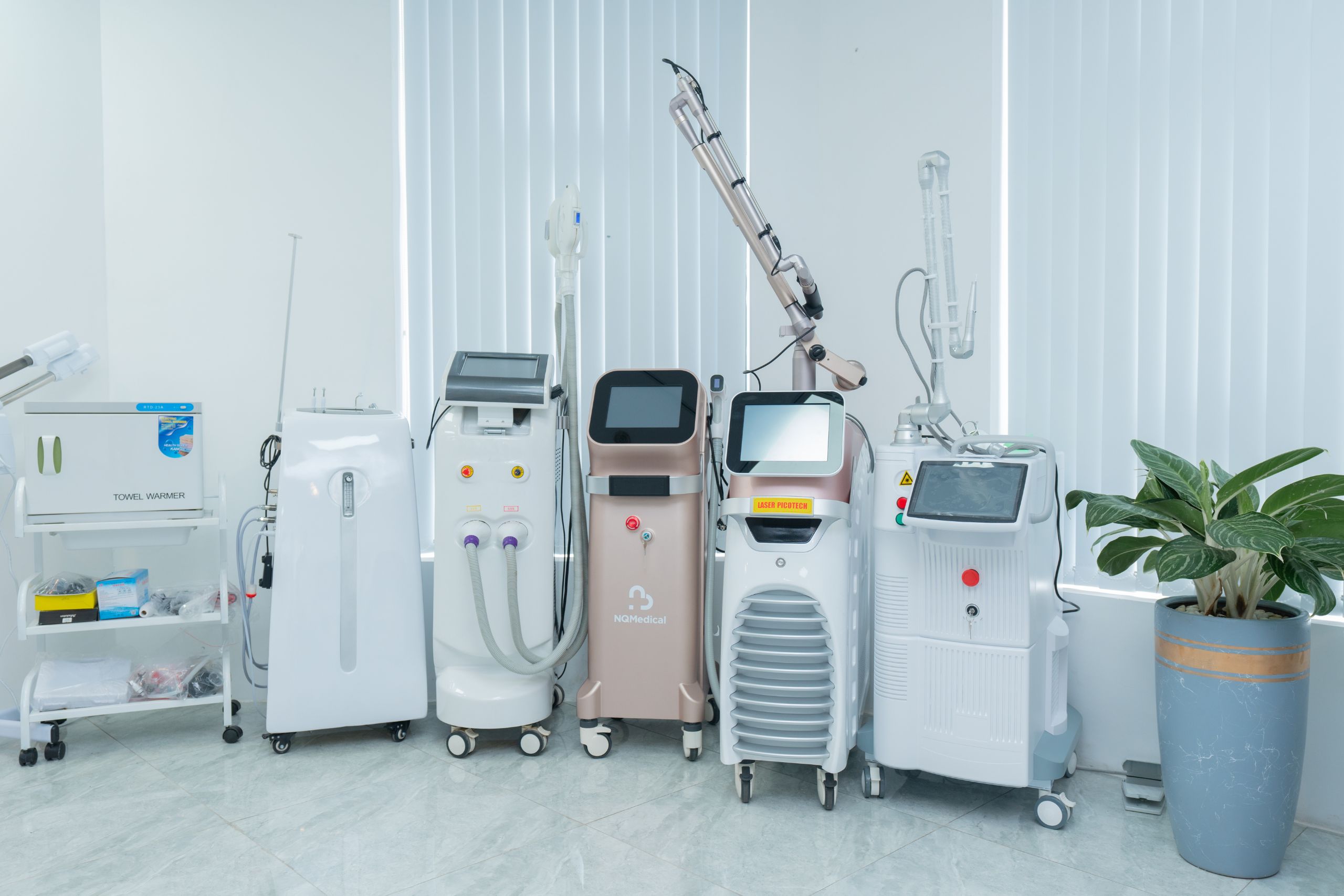 Image for Máy móc công nghệ hiện đại